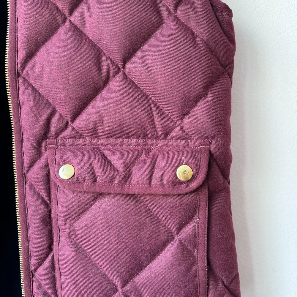 J Crew Quilted Excursion Vest with Gold Hardware and Navy Liner - Picture 2 of 6